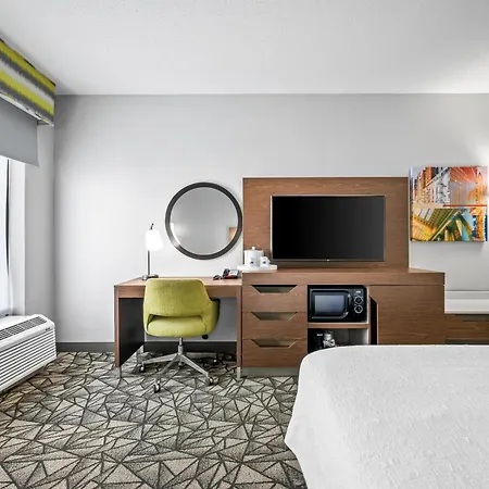 Hampton Inn Bloomington West
