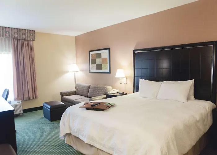 Hotel Hampton West
