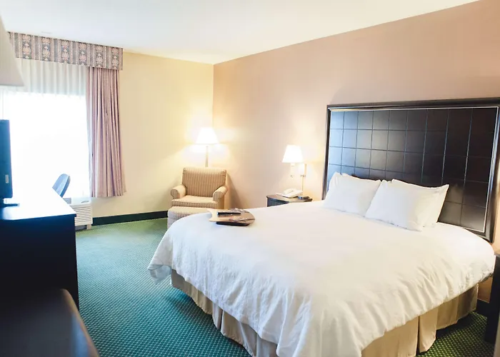Hampton West Hotel