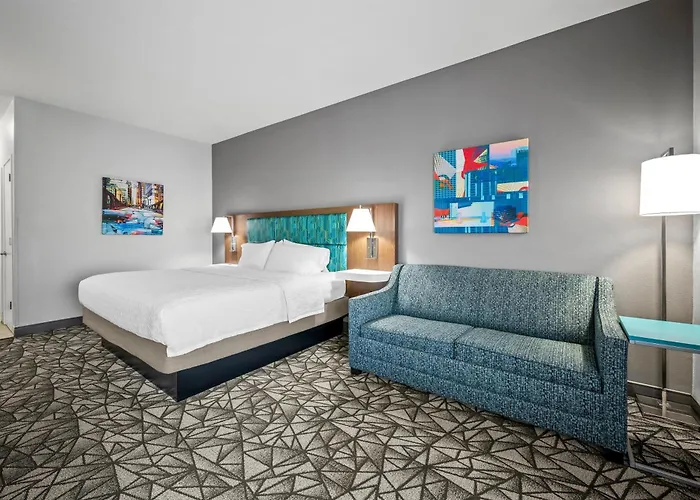 Hotel Hampton West