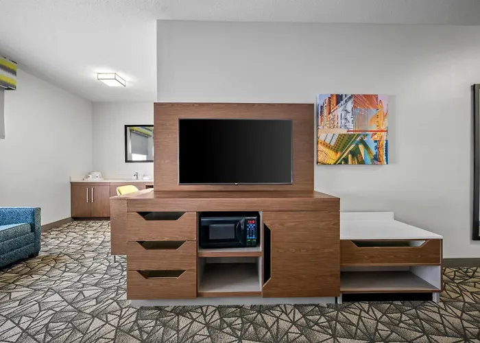Hotel Hampton West