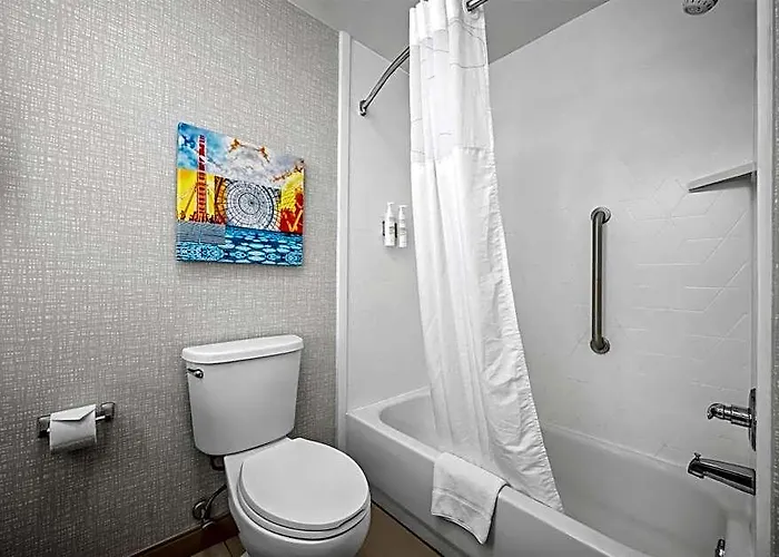 Hotel Hampton West
